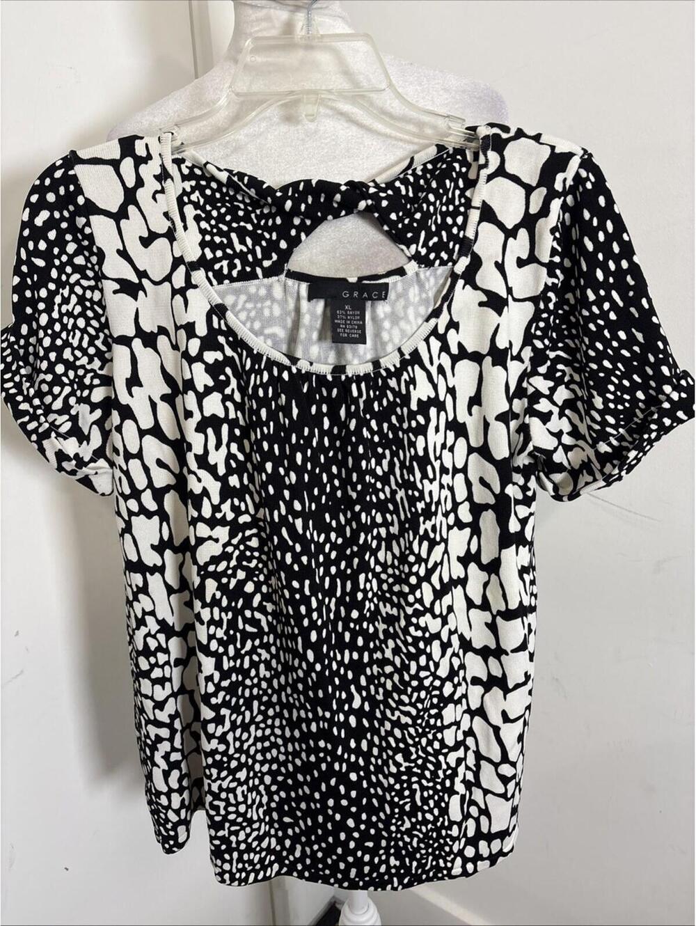 Grace Ladies XL Short Sleeve Tunic Top Black/white Mid Weight Top NWOT